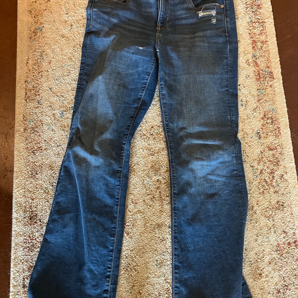 American Eagle Outfitters Dark Blue Flare Jeans, stretch, kick boot